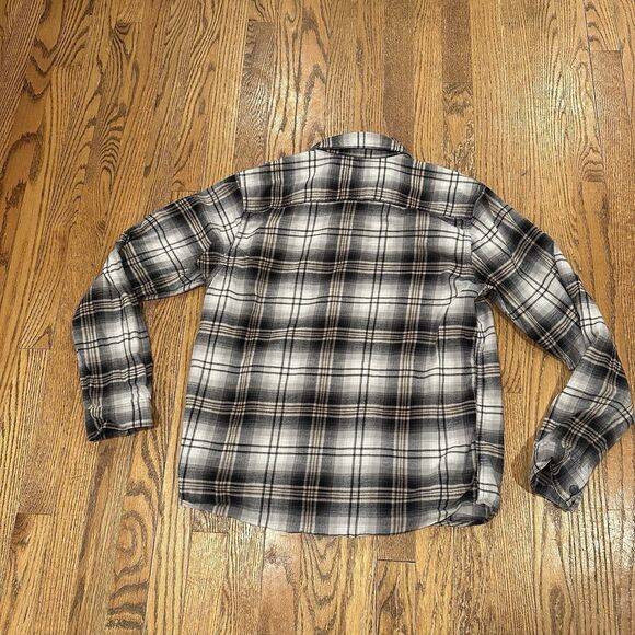Patagonia Flannel Shirt Mens M Medium Lightweight Organic Cotton Plaid Hiking - Picture 2 of 12